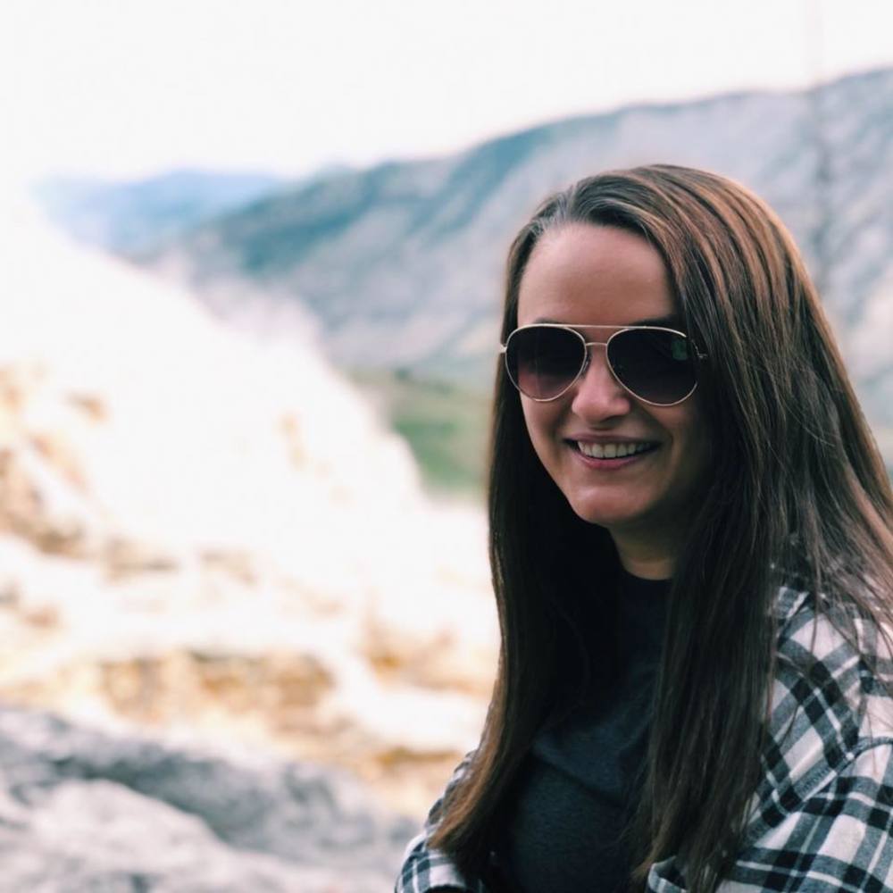 Meet your Posher, Emily